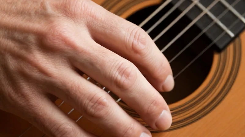 Klasik Gitarda Tırnak Bakımı Ve Törpüleme Nasıl Yapılır?